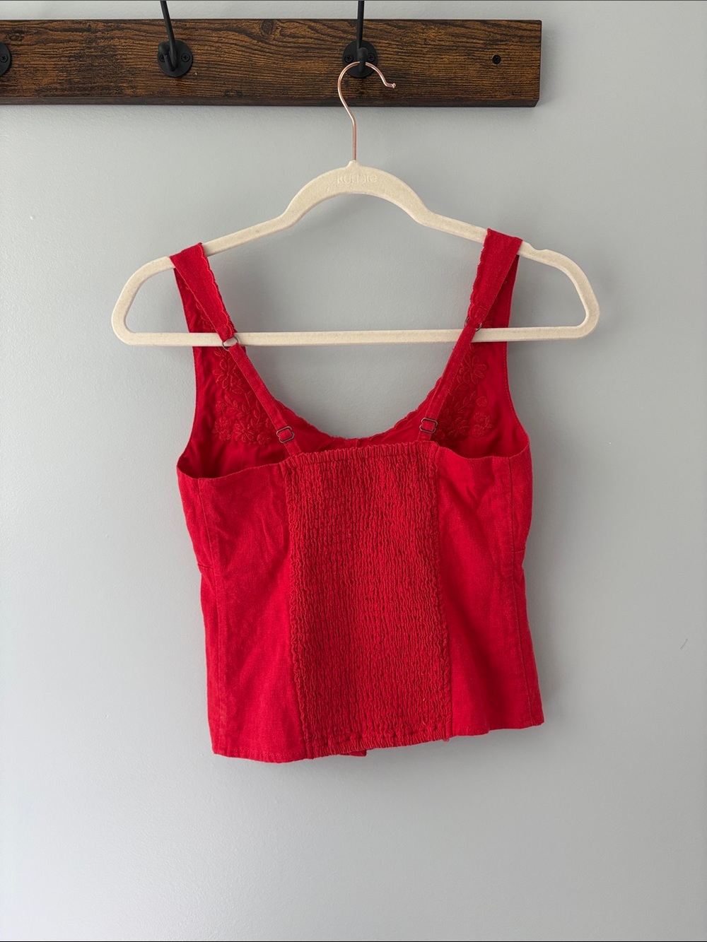 Hollister Red Button-Front Lace Trim Tank Top - Picture 2 of 3